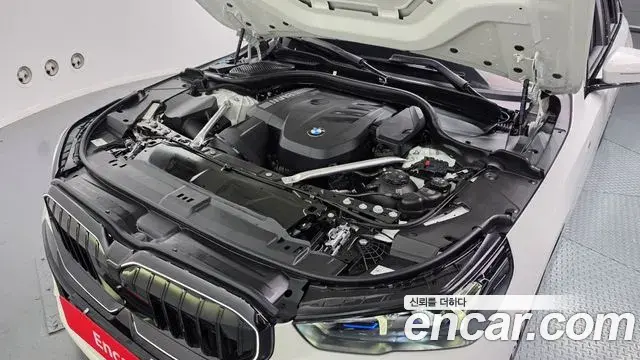 BMW 5 Series 2024 — Photo 5/20