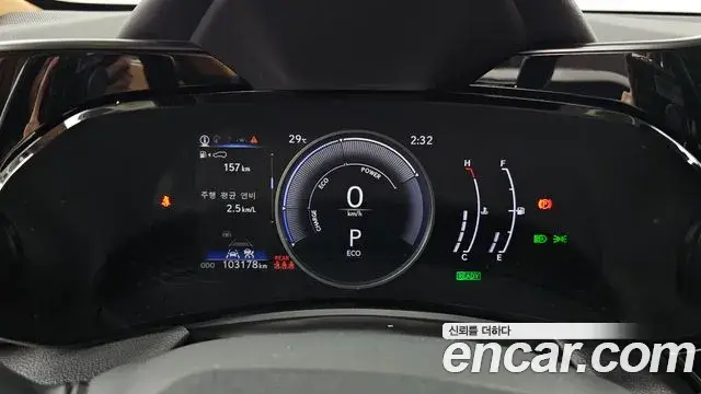 Lexus NX350h 2023 — Фото 8/20