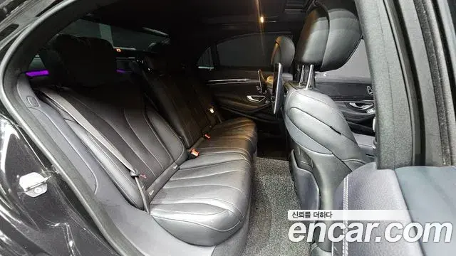 Mercedes-Benz S-Class 2018 — Photo 14/20