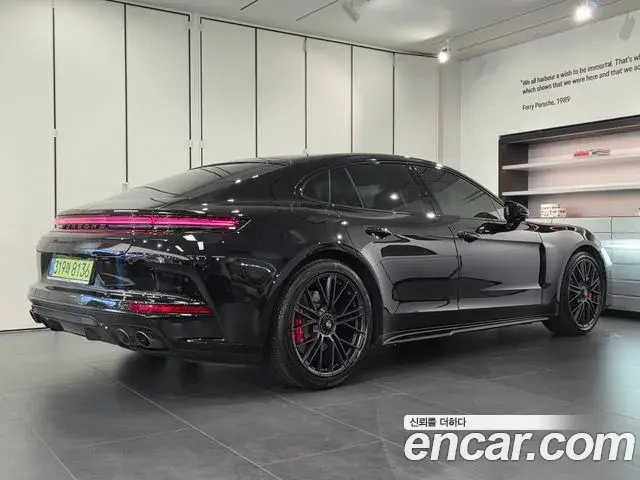 Porsche Panamera 2025 — Photo 20/20