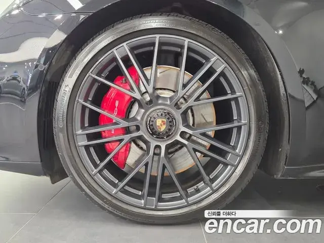 Porsche Panamera 2025 — Photo 12/20