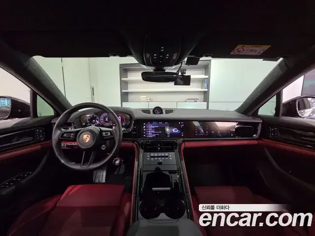 Porsche Panamera 2025 — Photo 7/20