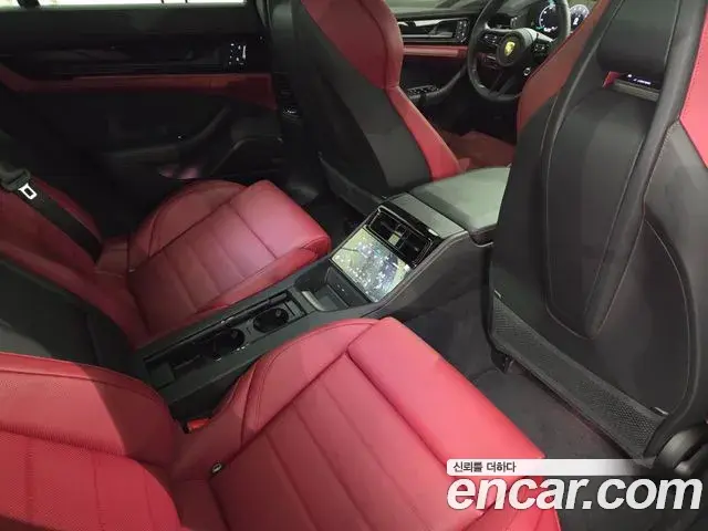 Porsche Panamera 2025 — Photo 8/20