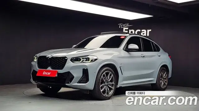 BMW X4 2024 — Фото 1/20
