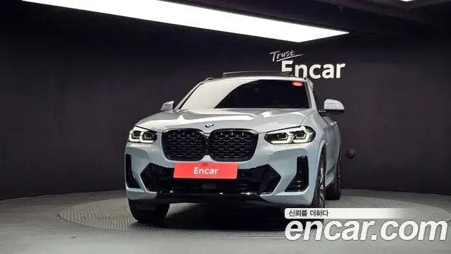 BMW X4 2024 — Фото 3/20