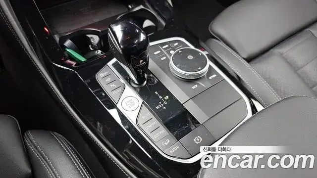BMW X4 2024 — Фото 9/20