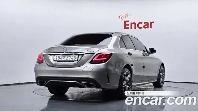 Mercedes-Benz C-Class 2020 — Фото 2/20