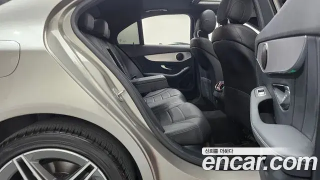 Mercedes-Benz C-Class 2020 — Фото 11/20