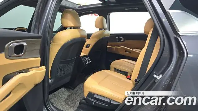 Kia Sorento 2020 — Фото 11/20