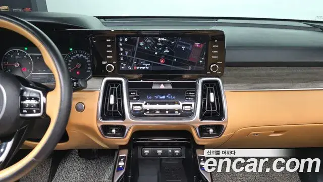 Kia Sorento 2020 — Фото 13/20