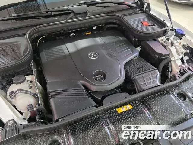 Mercedes-Benz GLE-Class 2026 — Photo 3/18