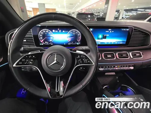 Mercedes-Benz GLE-Class 2026 — Photo 11/18