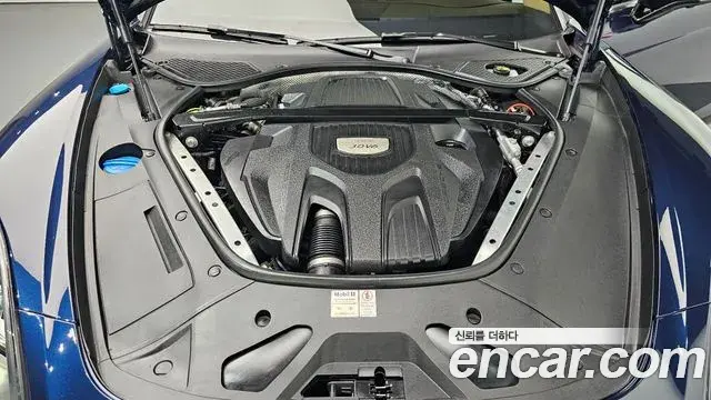 Porsche Panamera 2019 — Şəkil 16/32