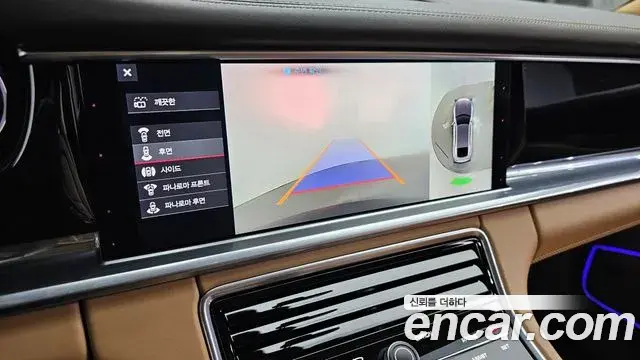 Porsche Panamera 2019 — Şəkil 17/32