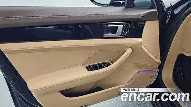 Porsche Panamera 2019 — Şəkil 3/32