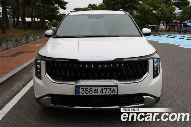 Kia Carnival 2025 — Photo 17/20