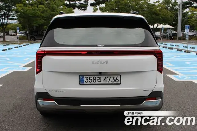 Kia Carnival 2025 — Photo 9/20