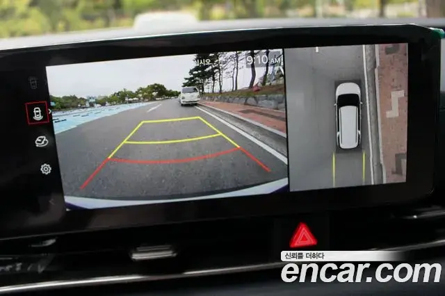 Kia Carnival 2025 — Photo 14/20