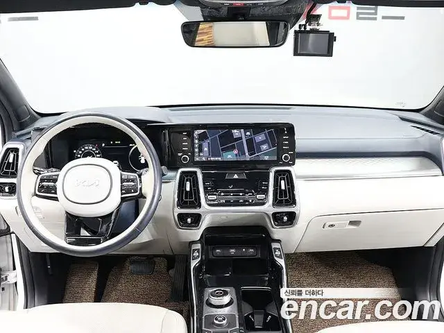 Kia Sorento 2023 — Фото 12/20