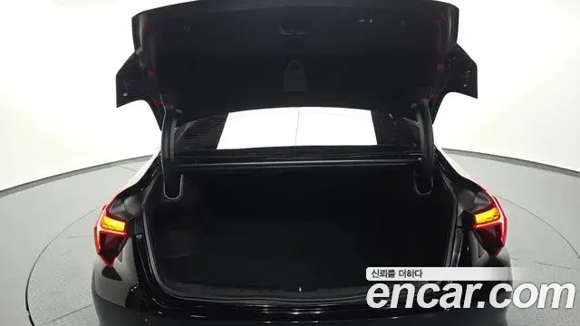 Kia K8 2022 — Photo 34/36