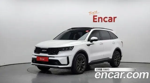 Kia Sorento 2022 — Фото 1/20