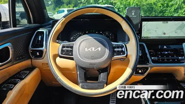 Kia Sorento 2022 — Фото 14/20