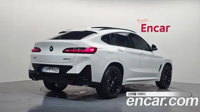 BMW X4 2025 — Photo 19/20