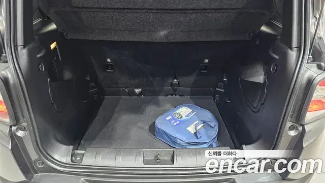 Jeep Renegade 2021 — Photo 2/20