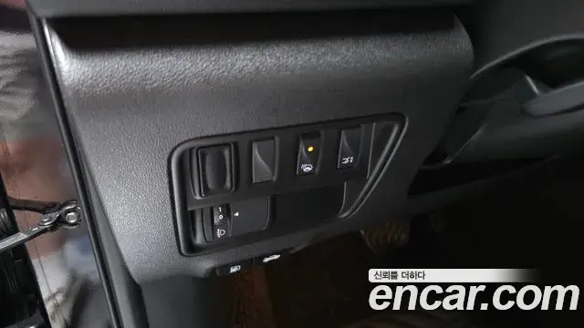 Renault Samsung QM6 2019 — ფოტო 25/32