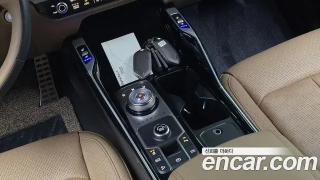 Kia Sorento 2024 — Фото 7/20