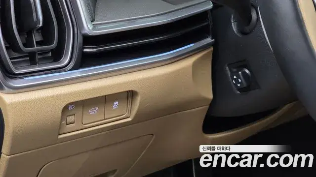 Kia Sorento 2024 — Фото 13/20