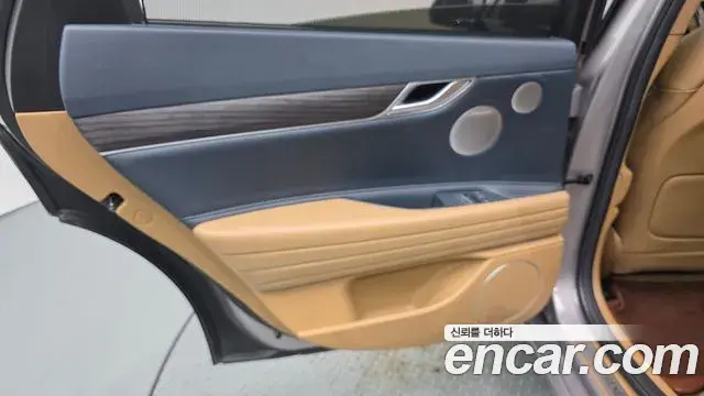 Genesis G80 2025 — Şəkil 20/37