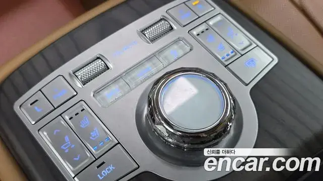 Genesis G80 2025 — Şəkil 31/37