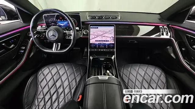Mercedes-Benz S-Class 2021 — Photo 24/37