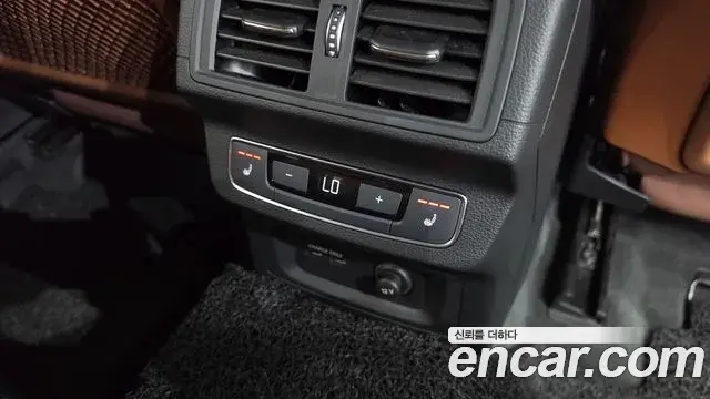 Audi Q5 2021 — ფოტო 2/35