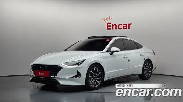 Hyundai Sonata 2020 — Фото 1/20