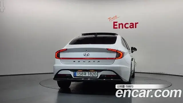 Hyundai Sonata 2020 — Фото 4/20