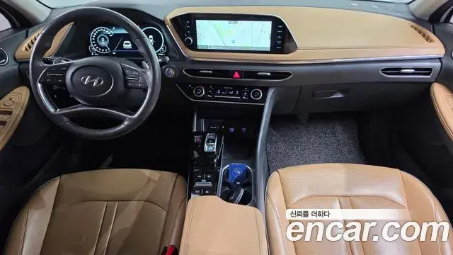 Hyundai Sonata 2020 — Фото 7/20