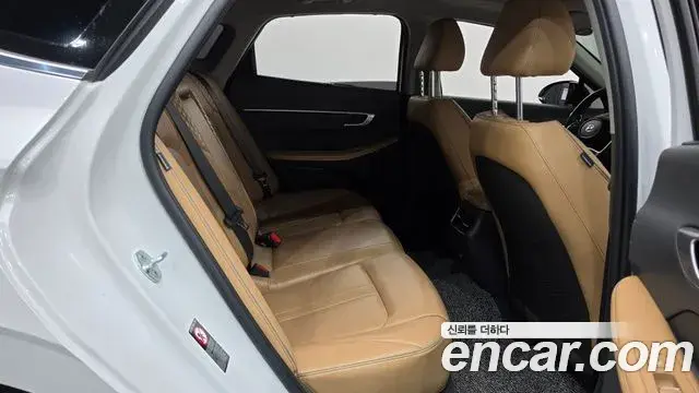 Hyundai Sonata 2020 — Фото 11/20