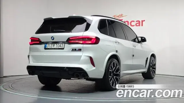 BMW X5M 2021 — ფოტო 10/33