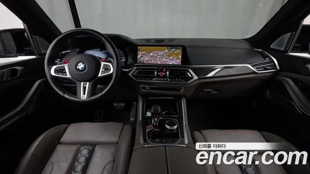 BMW X5M 2021 — ფოტო 11/33