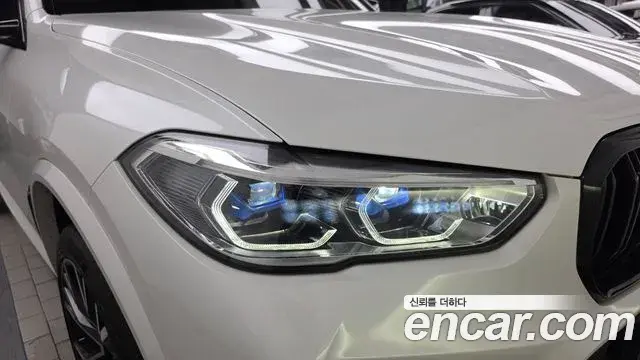 BMW X5M 2021 — ფოტო 9/33