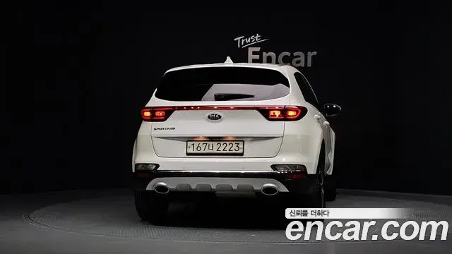 Kia Sportage The Bold 2020 — Şəkil 8/20