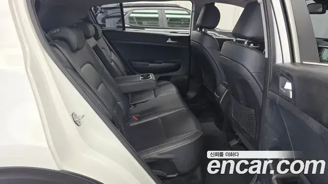 Kia Sportage The Bold 2020 — Şəkil 12/20
