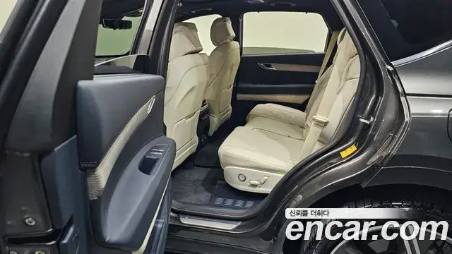 Genesis GV80 2024 — ფოტო 26/31
