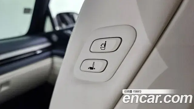 Genesis GV80 2024 — ფოტო 18/31