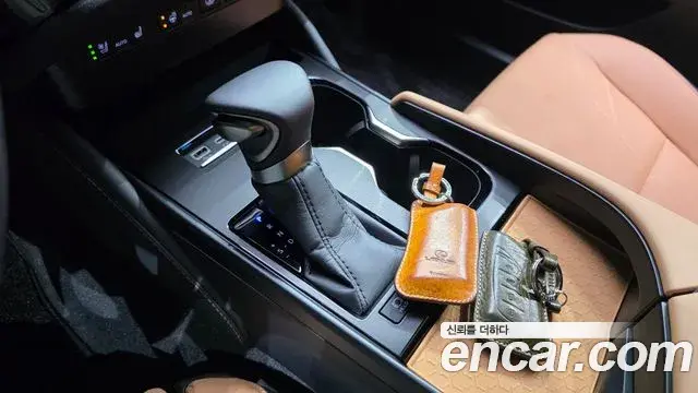 Lexus ES300h 2025 — Şəkil 3/33