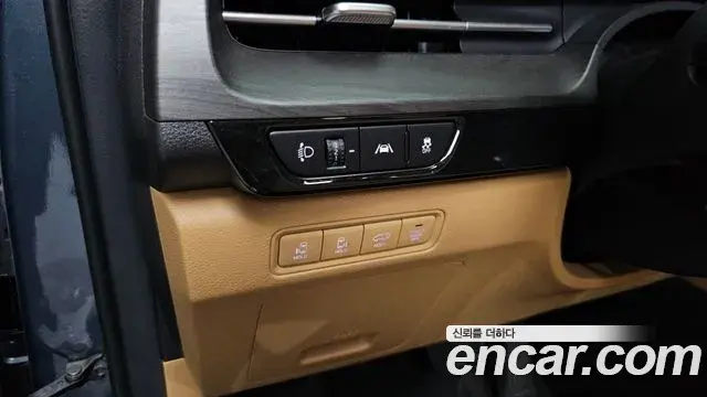Kia Carnival 2022 — Photo 22/36