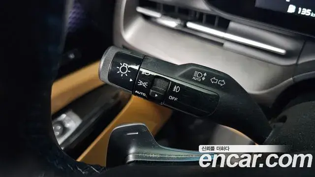 Kia Carnival 2022 — Photo 2/36