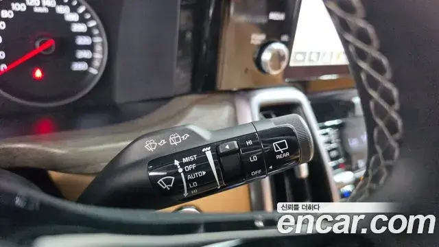 Kia Sorento 2021 — ფოტო 4/20